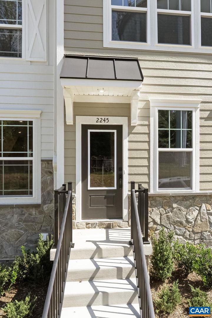 2245 WOODBURN RD, CHARLOTTESVILLE, Virginia 22901, 3 Bedrooms Bedrooms, ,3 BathroomsBathrooms,Residential,For sale,2245 WOODBURN RD,668560 MLS # 668560