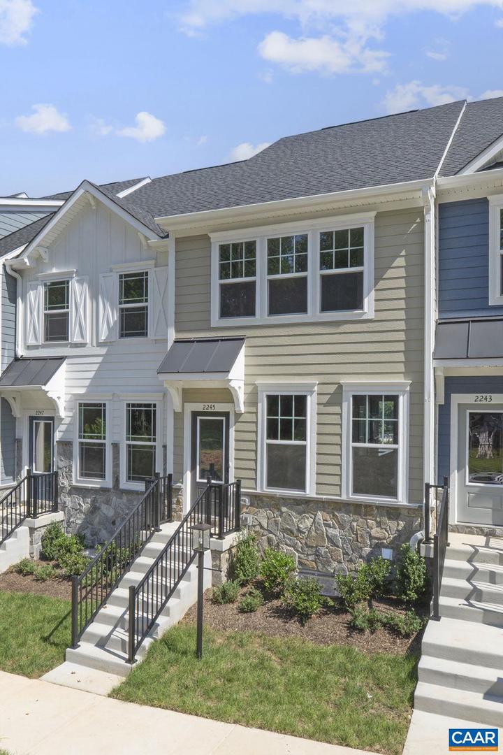 2245 WOODBURN RD, CHARLOTTESVILLE, Virginia 22901, 3 Bedrooms Bedrooms, ,3 BathroomsBathrooms,Residential,For sale,2245 WOODBURN RD,668560 MLS # 668560