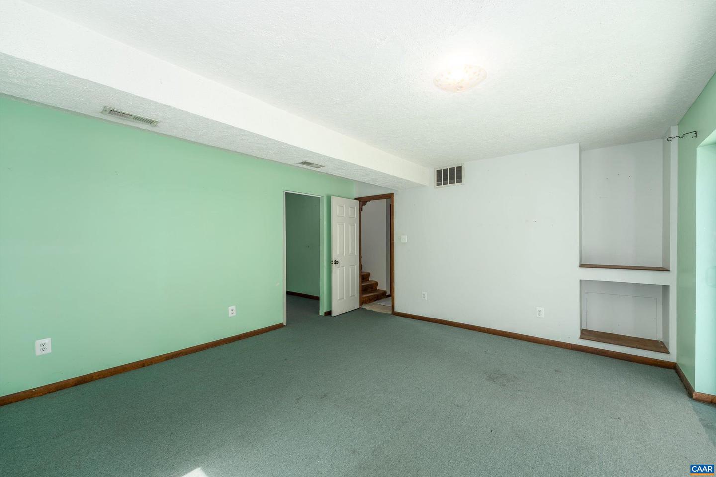421 NEWTOWN RD, GREENWOOD, Virginia 22943, 3 Bedrooms Bedrooms, ,2 BathroomsBathrooms,Residential,For sale,421 NEWTOWN RD,668564 MLS # 668564