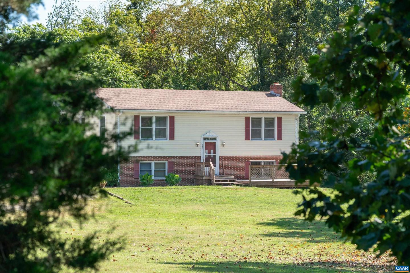 421 NEWTOWN RD, GREENWOOD, Virginia 22943, 3 Bedrooms Bedrooms, ,2 BathroomsBathrooms,Residential,For sale,421 NEWTOWN RD,668564 MLS # 668564