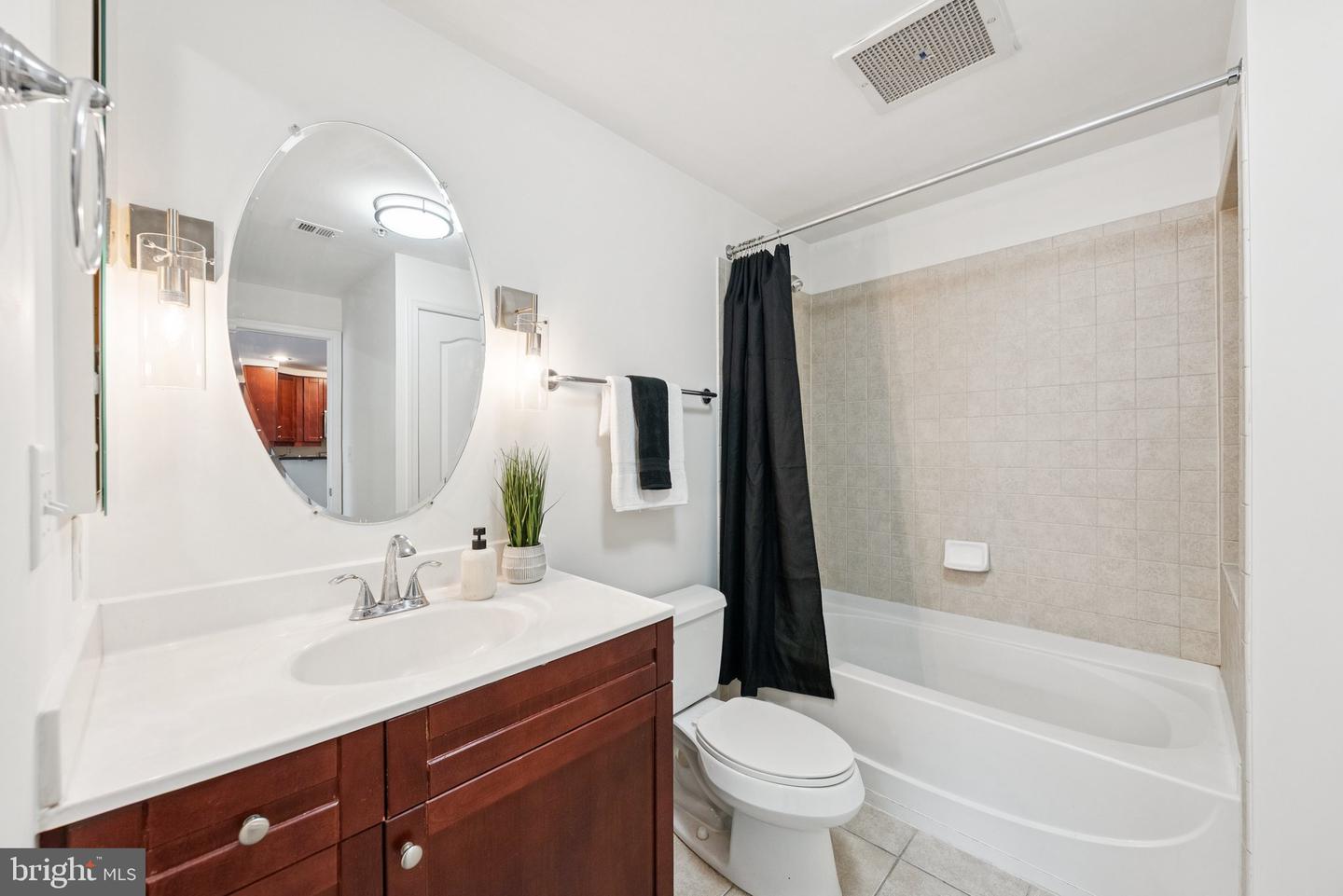 1111 11TH ST NW #901, WASHINGTON, District Of Columbia 20001, 2 Bedrooms Bedrooms, ,2 BathroomsBathrooms,Residential,For sale,1111 11TH ST NW #901,DCDC2220254 MLS # DCDC2220254