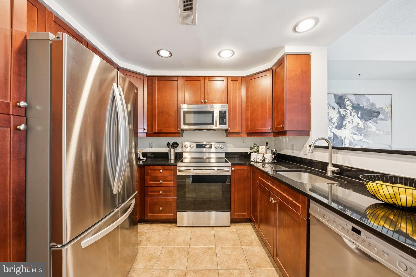 1111 11TH ST NW #901, WASHINGTON, District Of Columbia 20001, 2 Bedrooms Bedrooms, ,2 BathroomsBathrooms,Residential,For sale,1111 11TH ST NW #901,DCDC2220254 MLS # DCDC2220254