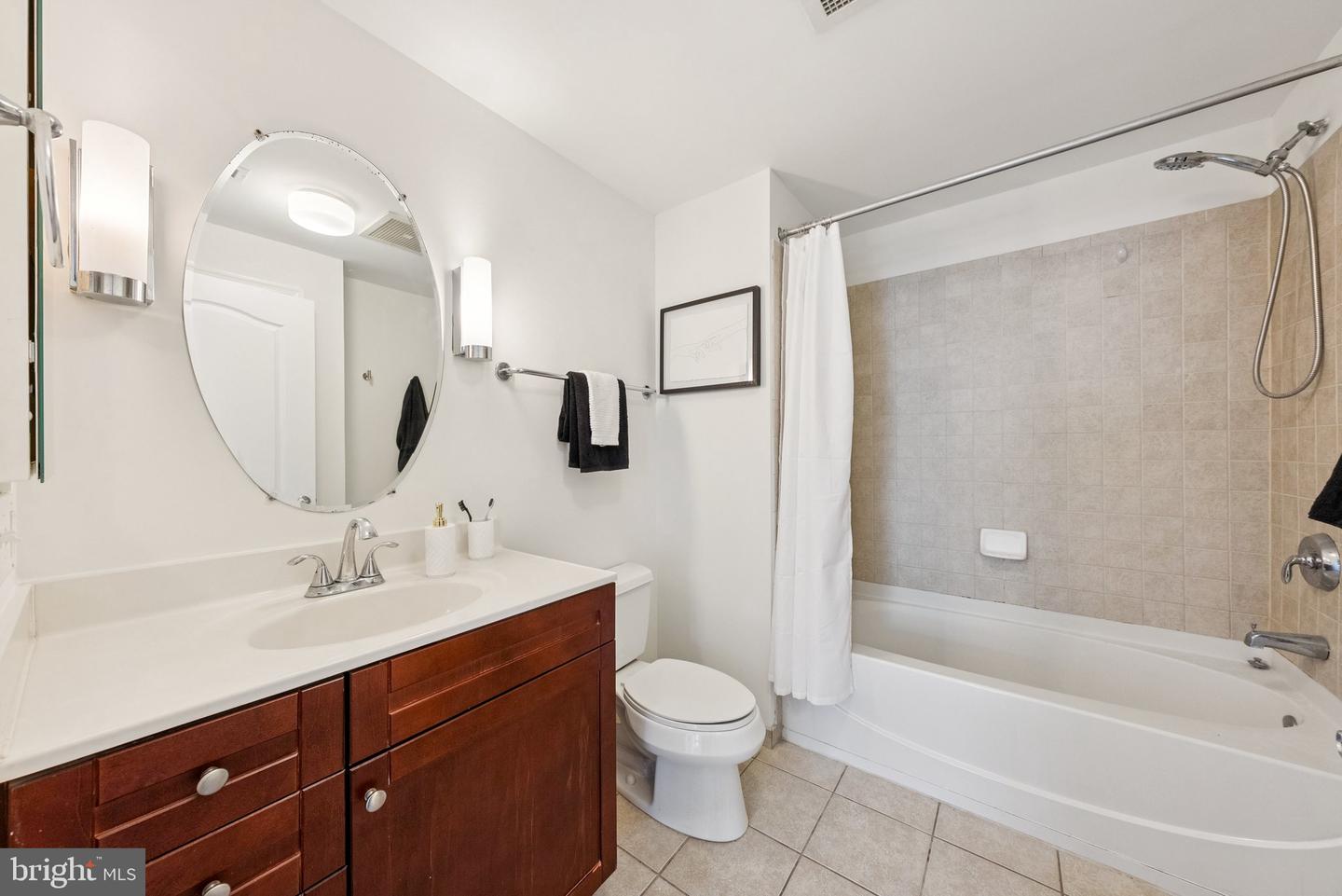 1111 11TH ST NW #901, WASHINGTON, District Of Columbia 20001, 2 Bedrooms Bedrooms, ,2 BathroomsBathrooms,Residential,For sale,1111 11TH ST NW #901,DCDC2220254 MLS # DCDC2220254
