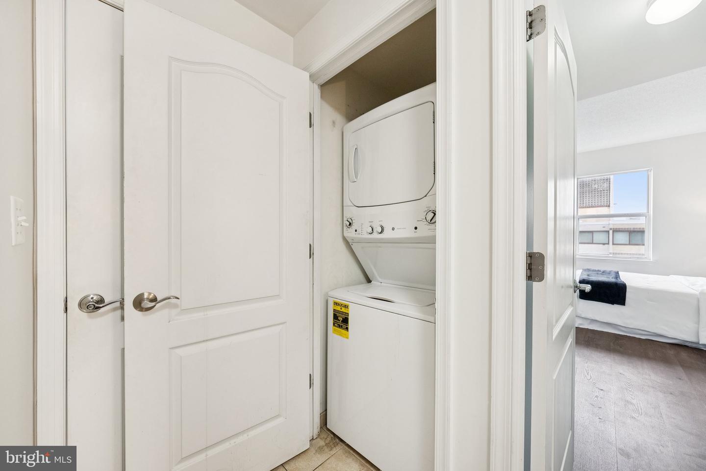 1111 11TH ST NW #901, WASHINGTON, District Of Columbia 20001, 2 Bedrooms Bedrooms, ,2 BathroomsBathrooms,Residential,For sale,1111 11TH ST NW #901,DCDC2220254 MLS # DCDC2220254