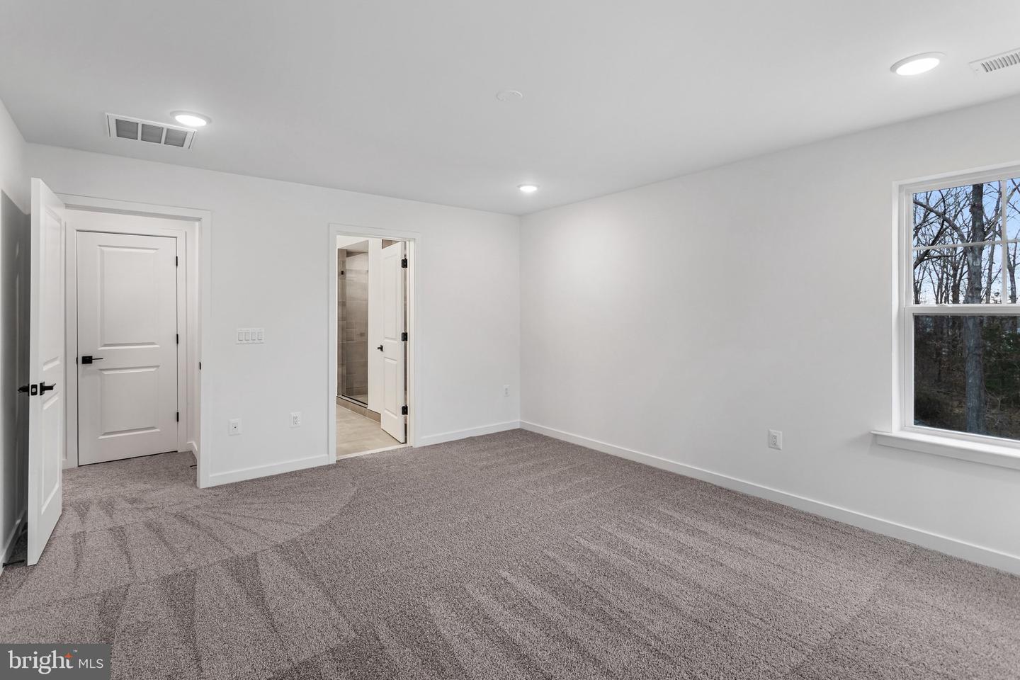 2083 SPRINGVALE DR, BEALETON, Virginia 22712, 4 Bedrooms Bedrooms, ,3 BathroomsBathrooms,Residential,For sale,2083 SPRINGVALE DR,VAFQ2018154 MLS # VAFQ2018154