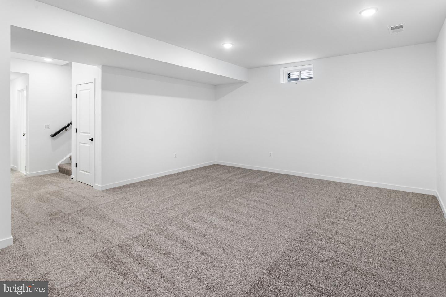 2083 SPRINGVALE DR, BEALETON, Virginia 22712, 4 Bedrooms Bedrooms, ,3 BathroomsBathrooms,Residential,For sale,2083 SPRINGVALE DR,VAFQ2018154 MLS # VAFQ2018154