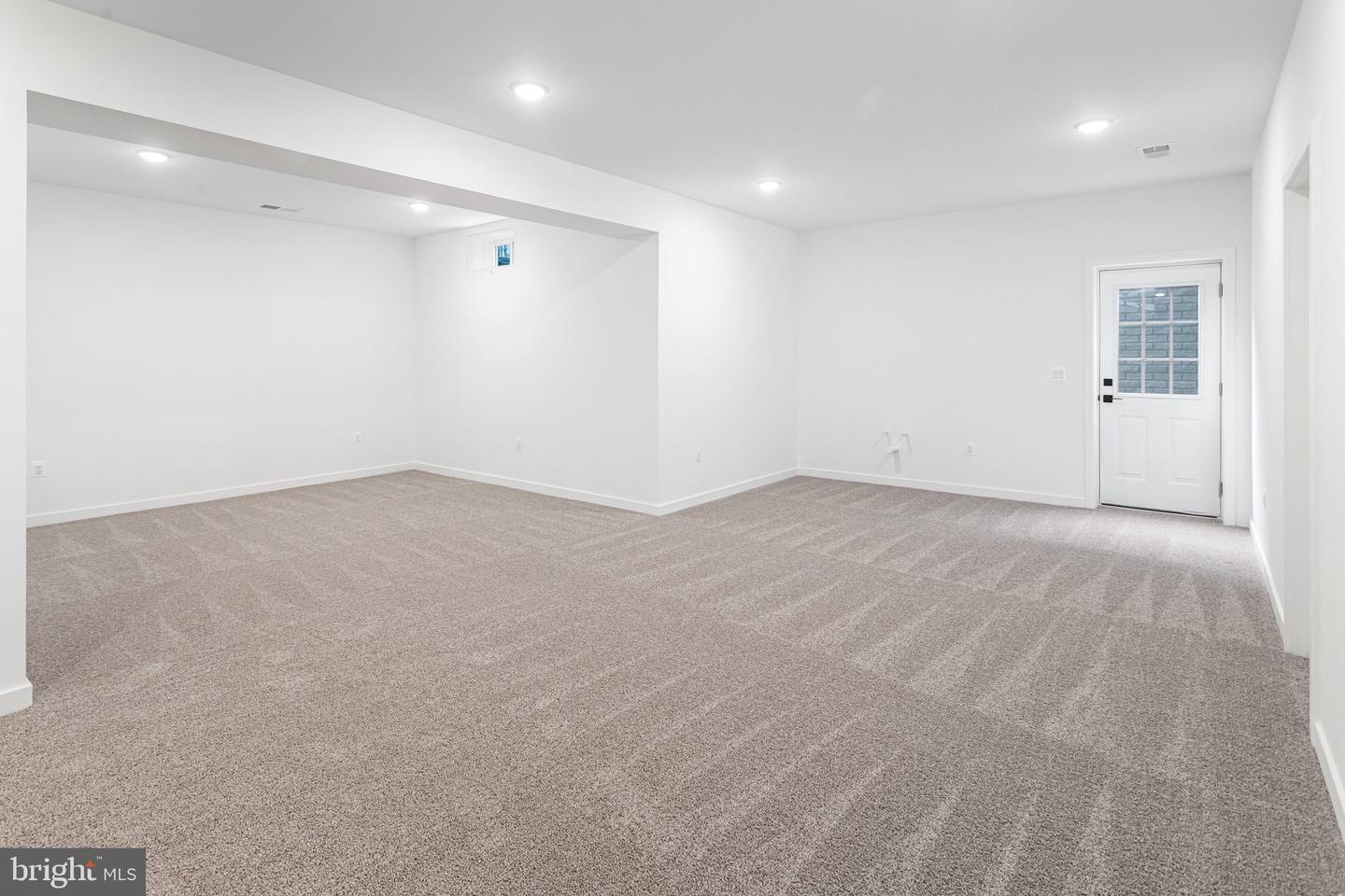 2083 SPRINGVALE DR, BEALETON, Virginia 22712, 4 Bedrooms Bedrooms, ,3 BathroomsBathrooms,Residential,For sale,2083 SPRINGVALE DR,VAFQ2018154 MLS # VAFQ2018154