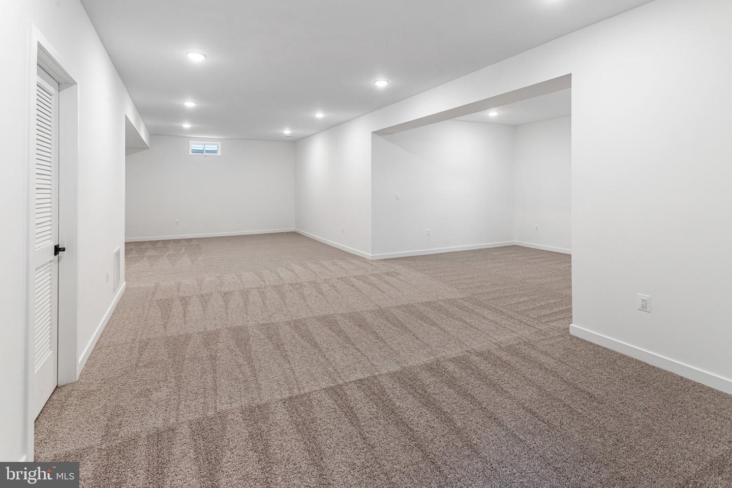 2083 SPRINGVALE DR, BEALETON, Virginia 22712, 4 Bedrooms Bedrooms, ,3 BathroomsBathrooms,Residential,For sale,2083 SPRINGVALE DR,VAFQ2018154 MLS # VAFQ2018154