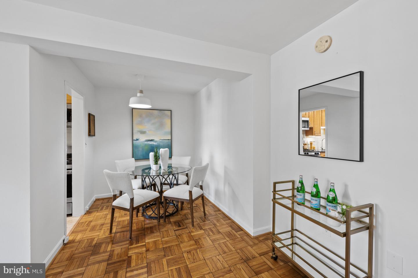 3901 TUNLAW RD NW #606, WASHINGTON, District Of Columbia 20007, 2 Bedrooms Bedrooms, ,1 BathroomBathrooms,Residential,For sale,3901 TUNLAW RD NW #606,DCDC2220264 MLS # DCDC2220264