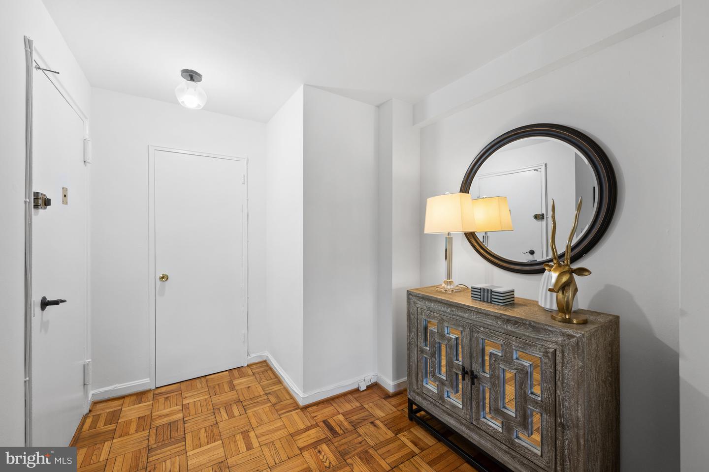 3901 TUNLAW RD NW #606, WASHINGTON, District Of Columbia 20007, 2 Bedrooms Bedrooms, ,1 BathroomBathrooms,Residential,For sale,3901 TUNLAW RD NW #606,DCDC2220264 MLS # DCDC2220264