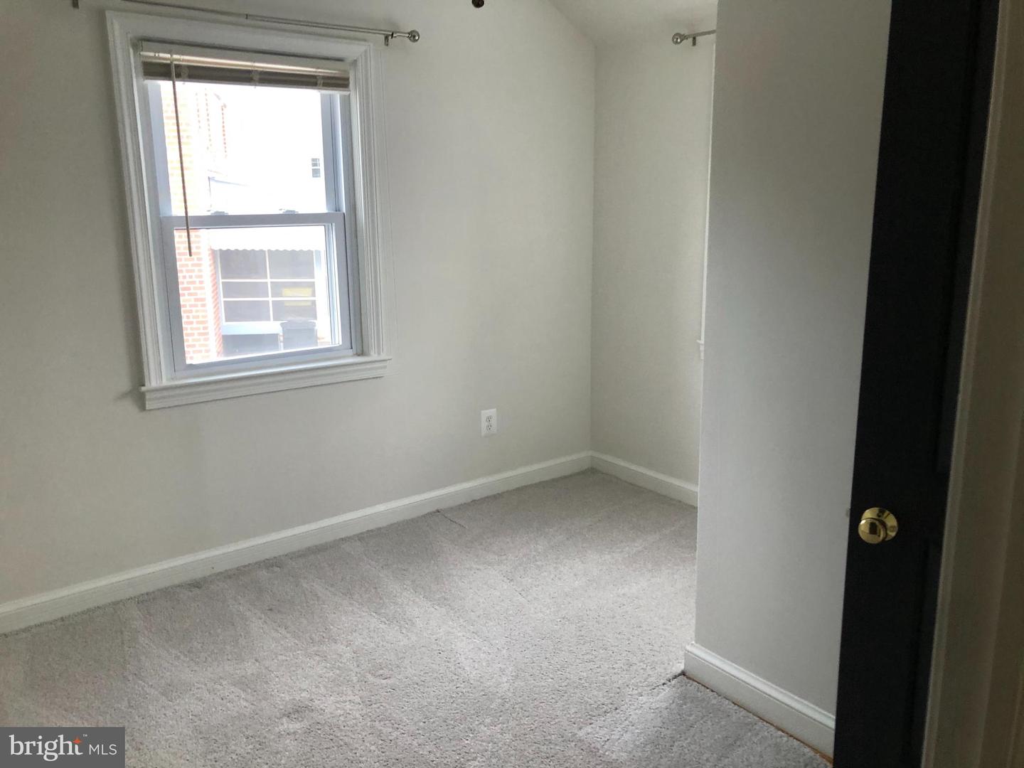 5432 N 23RD ST, ARLINGTON, Virginia 22205, 3 Bedrooms Bedrooms, 7 Rooms Rooms,2 BathroomsBathrooms,Residential,For sale,5432 N 23RD ST,VAAR2063116 MLS # VAAR2063116