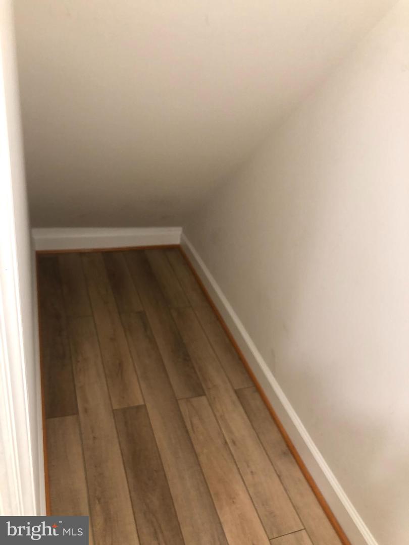 5432 N 23RD ST, ARLINGTON, Virginia 22205, 3 Bedrooms Bedrooms, 7 Rooms Rooms,2 BathroomsBathrooms,Residential,For sale,5432 N 23RD ST,VAAR2063116 MLS # VAAR2063116