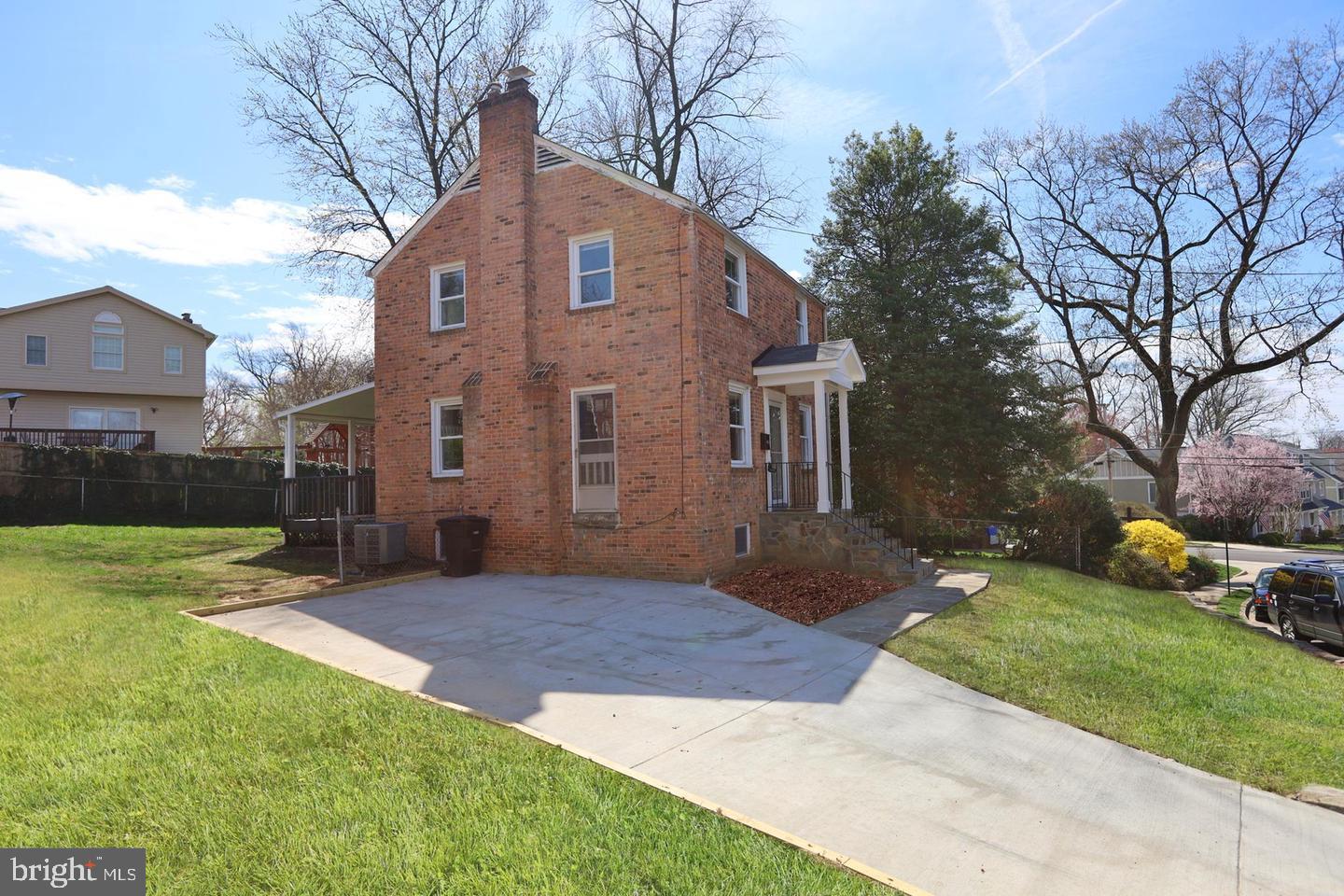 5432 N 23RD ST, ARLINGTON, Virginia 22205, 3 Bedrooms Bedrooms, 7 Rooms Rooms,2 BathroomsBathrooms,Residential,For sale,5432 N 23RD ST,VAAR2063116 MLS # VAAR2063116