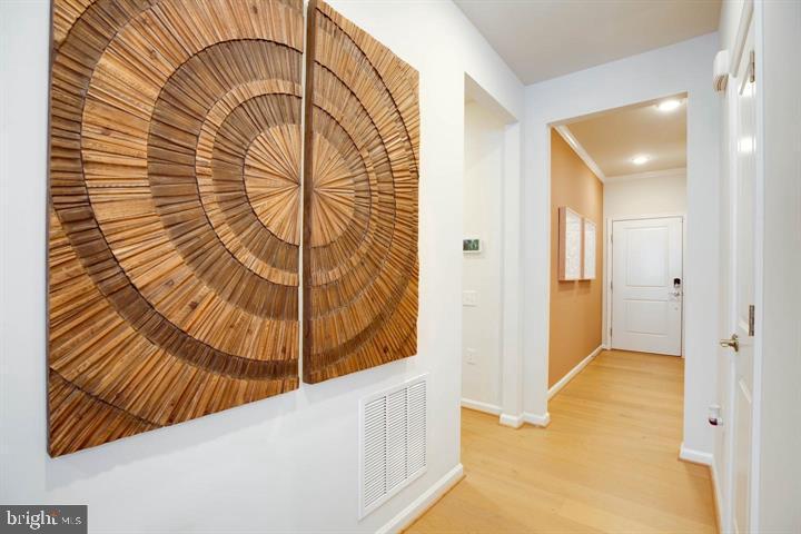 6868 MOONSTONE PEONY LN, HAYMARKET, Virginia 20169, 3 Bedrooms Bedrooms, 6 Rooms Rooms,3 BathroomsBathrooms,Residential,For sale,6868 MOONSTONE PEONY LN,VAPW2103238 MLS # VAPW2103238