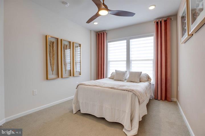 6868 MOONSTONE PEONY LN, HAYMARKET, Virginia 20169, 3 Bedrooms Bedrooms, 6 Rooms Rooms,3 BathroomsBathrooms,Residential,For sale,6868 MOONSTONE PEONY LN,VAPW2103238 MLS # VAPW2103238