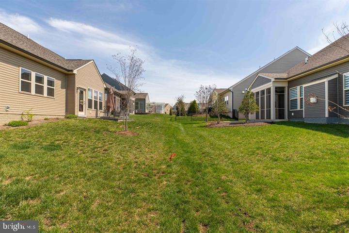 6868 MOONSTONE PEONY LN, HAYMARKET, Virginia 20169, 3 Bedrooms Bedrooms, 6 Rooms Rooms,3 BathroomsBathrooms,Residential,For sale,6868 MOONSTONE PEONY LN,VAPW2103238 MLS # VAPW2103238