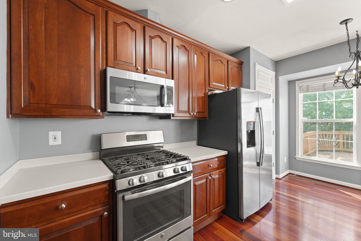 21124 ANGELA SQ, STERLING, Virginia 20166, 3 Bedrooms Bedrooms, ,3 BathroomsBathrooms,Residential,For sale,21124 ANGELA SQ,VALO2106128 MLS # VALO2106128