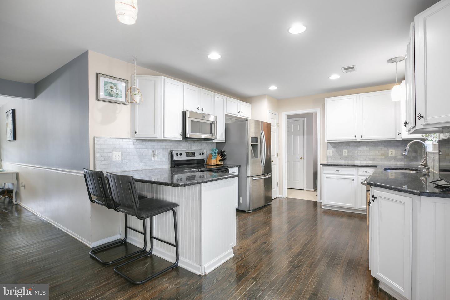 4 GRANITE CT, FREDERICKSBURG, Virginia 22406, 4 Bedrooms Bedrooms, ,2 BathroomsBathrooms,Residential,For sale,4 GRANITE CT,VAST2042398 MLS # VAST2042398