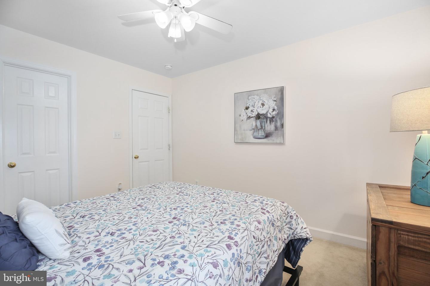 4 GRANITE CT, FREDERICKSBURG, Virginia 22406, 4 Bedrooms Bedrooms, ,2 BathroomsBathrooms,Residential,For sale,4 GRANITE CT,VAST2042398 MLS # VAST2042398