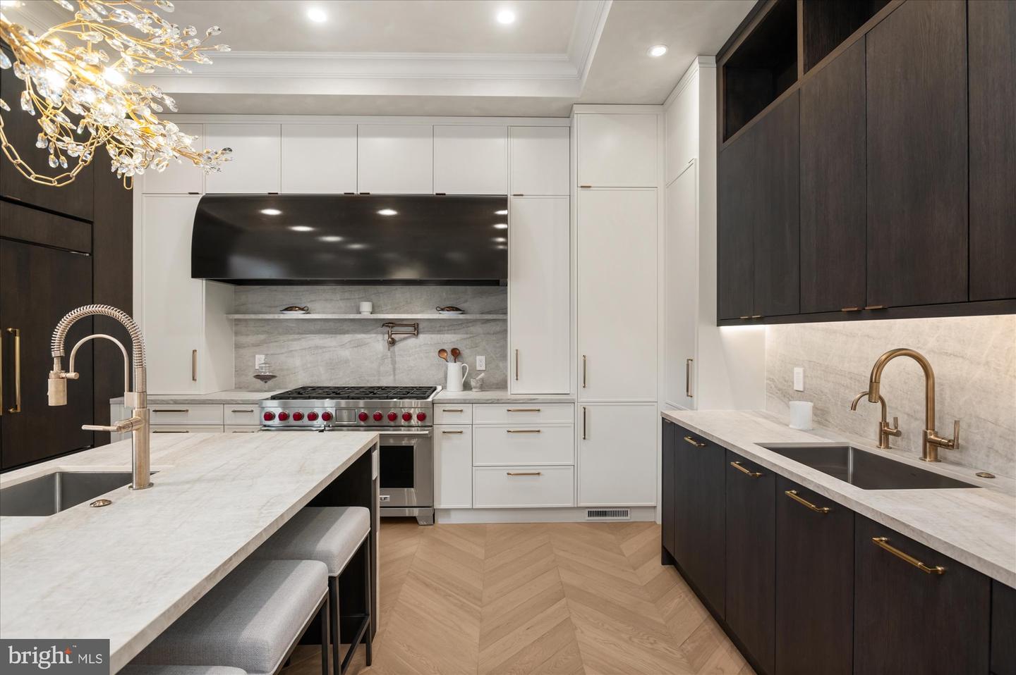 1115 RHODE ISLAND AVE NW, WASHINGTON, District Of Columbia 20005, 5 Bedrooms Bedrooms, ,4 BathroomsBathrooms,Residential,For sale,1115 RHODE ISLAND AVE NW,DCDC2220284 MLS # DCDC2220284