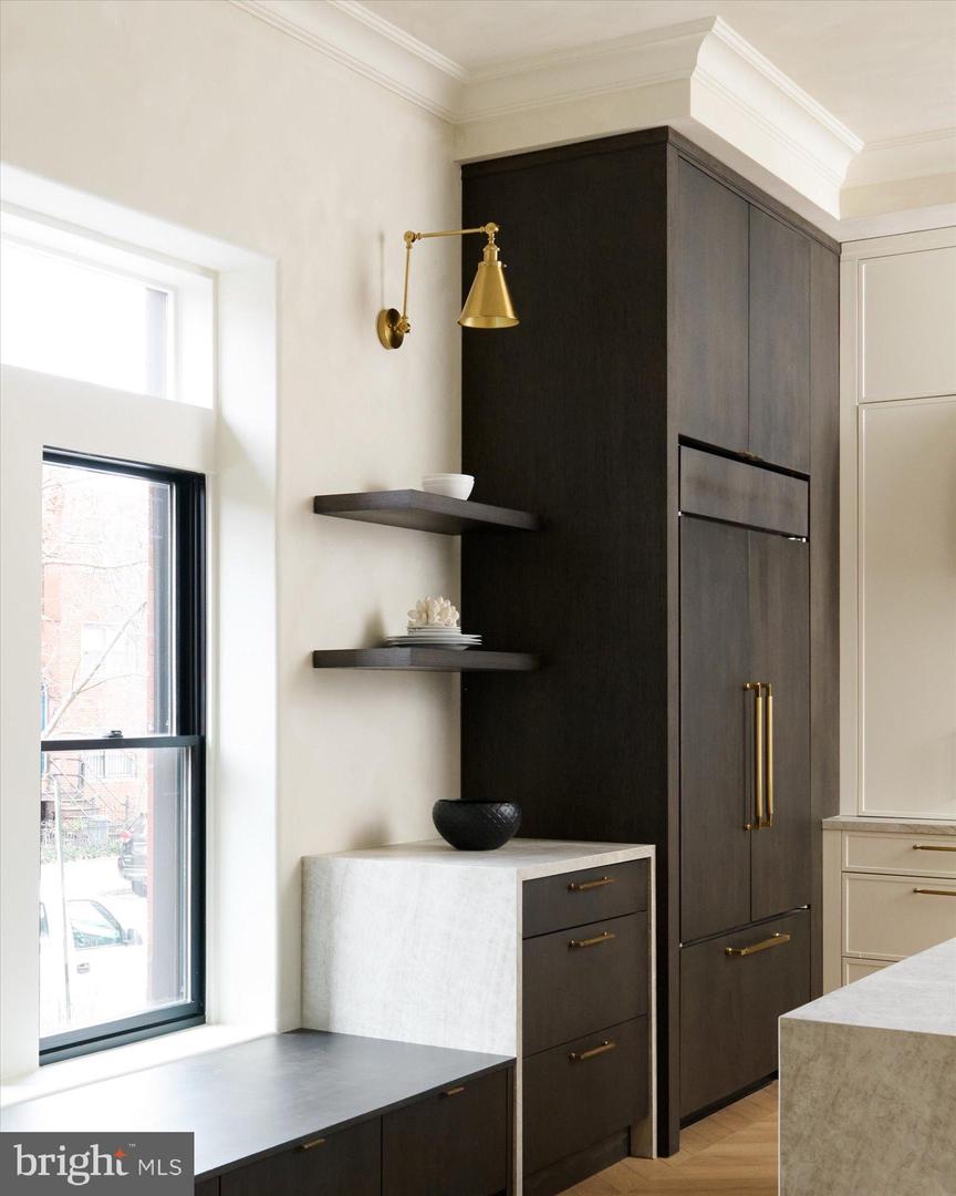 1115 RHODE ISLAND AVE NW, WASHINGTON, District Of Columbia 20005, 5 Bedrooms Bedrooms, ,4 BathroomsBathrooms,Residential,For sale,1115 RHODE ISLAND AVE NW,DCDC2220284 MLS # DCDC2220284
