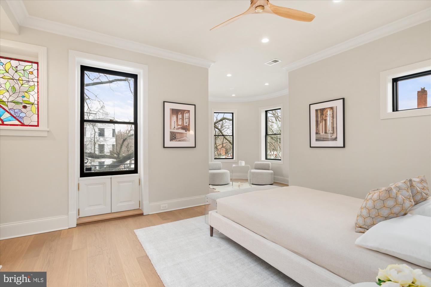 1115 RHODE ISLAND AVE NW, WASHINGTON, District Of Columbia 20005, 5 Bedrooms Bedrooms, ,4 BathroomsBathrooms,Residential,For sale,1115 RHODE ISLAND AVE NW,DCDC2220284 MLS # DCDC2220284