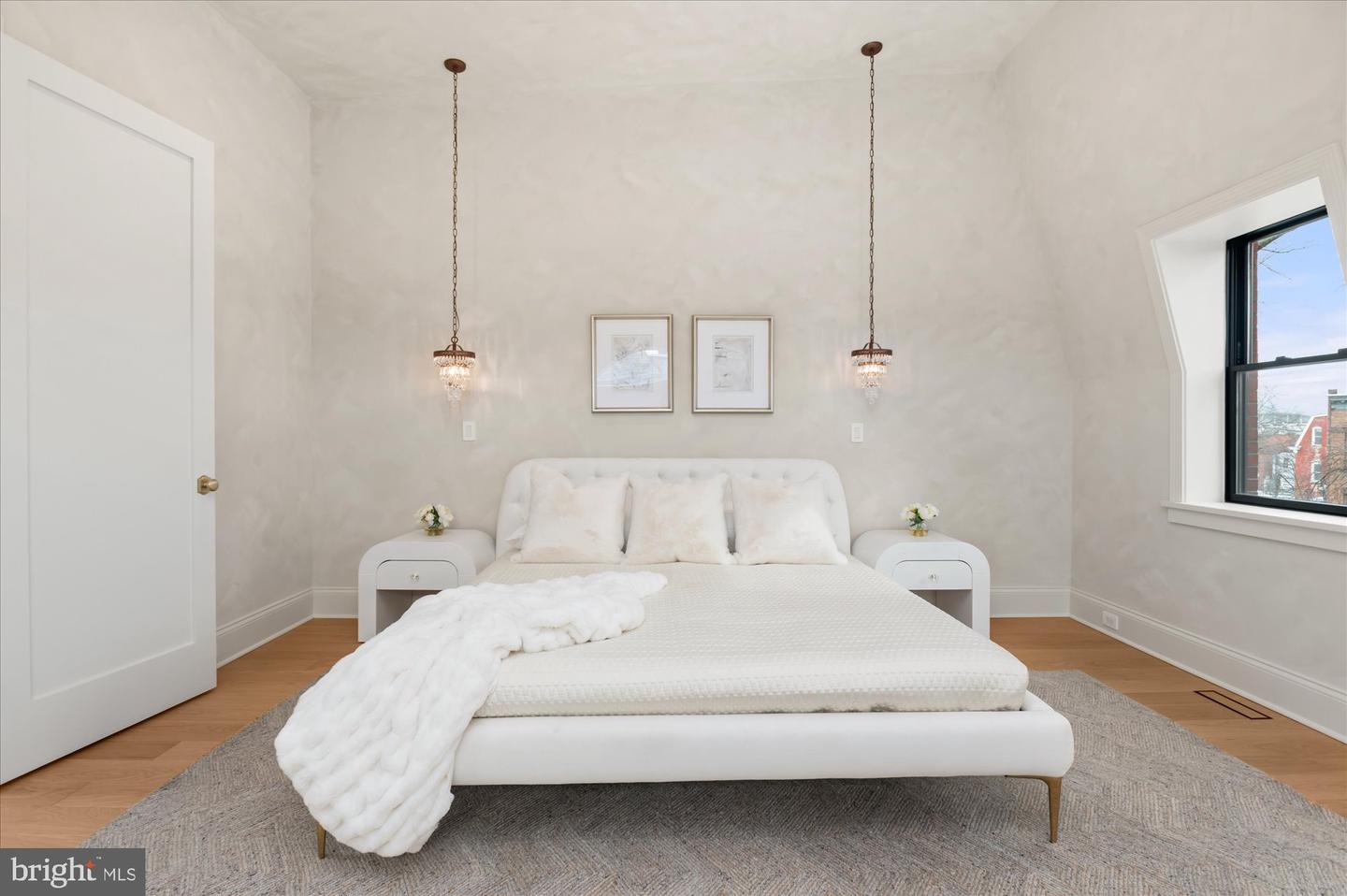 1115 RHODE ISLAND AVE NW, WASHINGTON, District Of Columbia 20005, 5 Bedrooms Bedrooms, ,4 BathroomsBathrooms,Residential,For sale,1115 RHODE ISLAND AVE NW,DCDC2220284 MLS # DCDC2220284