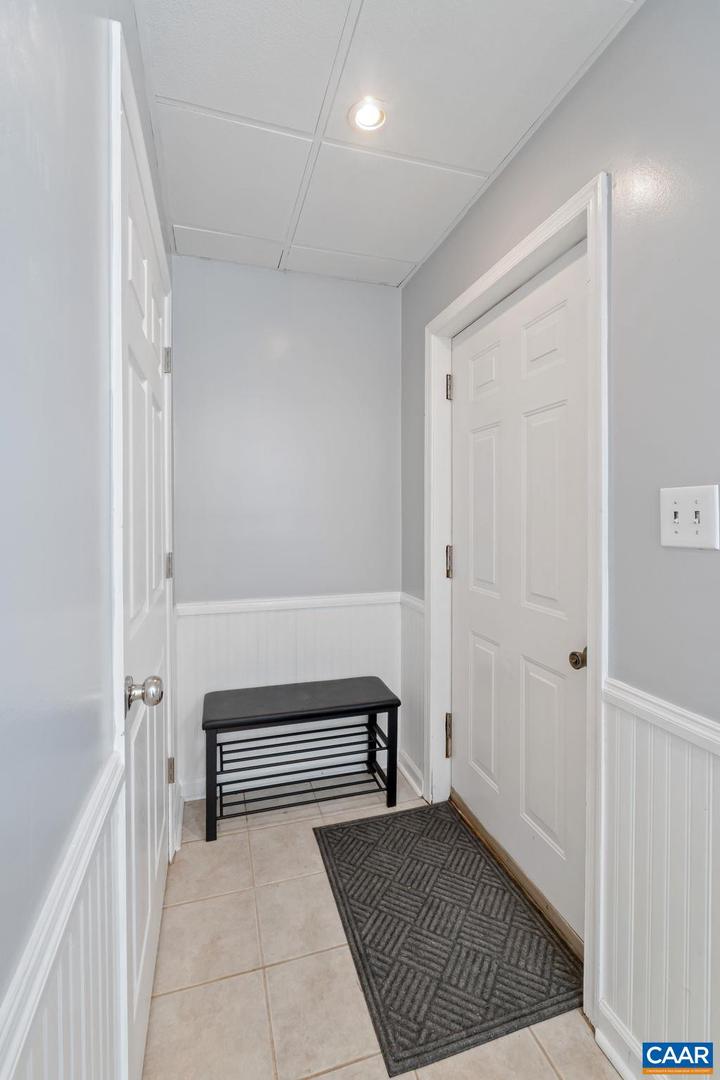 22 SINGING PINES LN, STAUNTON, Virginia 24401, 3 Bedrooms Bedrooms, ,2 BathroomsBathrooms,Residential,For sale,22 SINGING PINES LN,668581 MLS # 668581