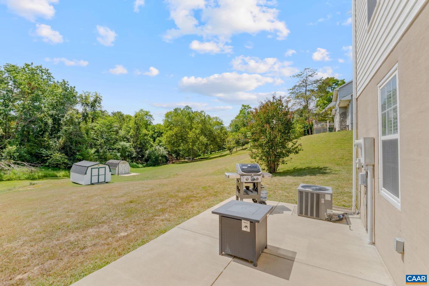 22 SINGING PINES LN, STAUNTON, Virginia 24401, 3 Bedrooms Bedrooms, ,2 BathroomsBathrooms,Residential,For sale,22 SINGING PINES LN,668581 MLS # 668581
