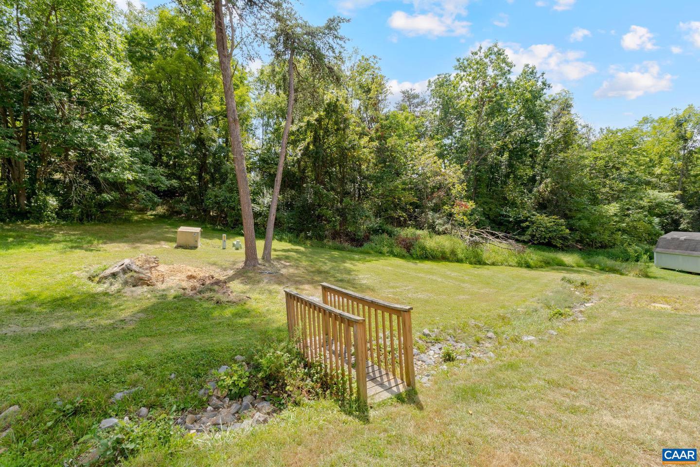 22 SINGING PINES LN, STAUNTON, Virginia 24401, 3 Bedrooms Bedrooms, ,2 BathroomsBathrooms,Residential,For sale,22 SINGING PINES LN,668581 MLS # 668581
