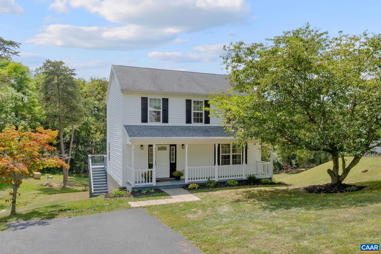 22 SINGING PINES LN, STAUNTON, Virginia 24401, 3 Bedrooms Bedrooms, ,2 BathroomsBathrooms,Residential,For sale,22 SINGING PINES LN,668581 MLS # 668581