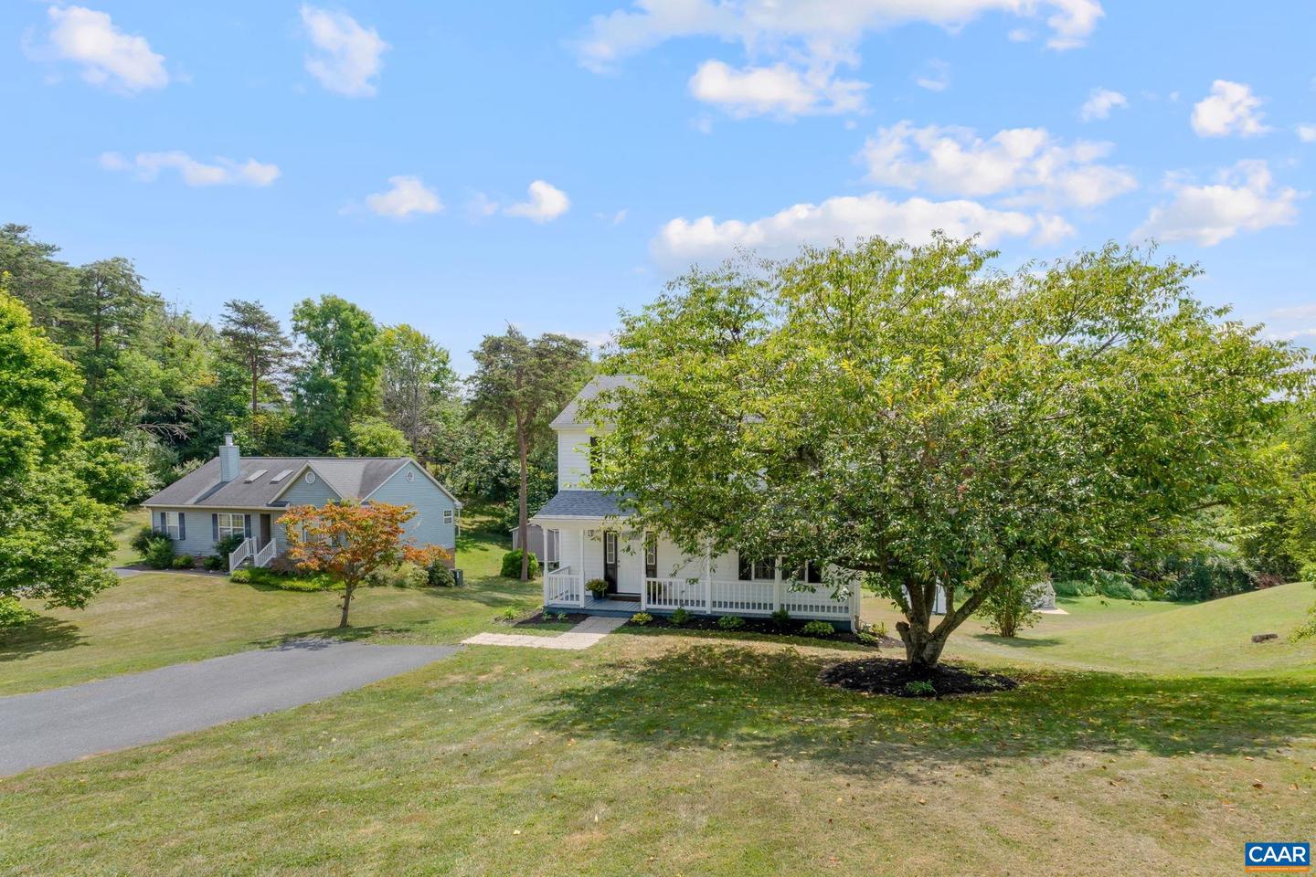 22 SINGING PINES LN, STAUNTON, Virginia 24401, 3 Bedrooms Bedrooms, ,2 BathroomsBathrooms,Residential,For sale,22 SINGING PINES LN,668581 MLS # 668581