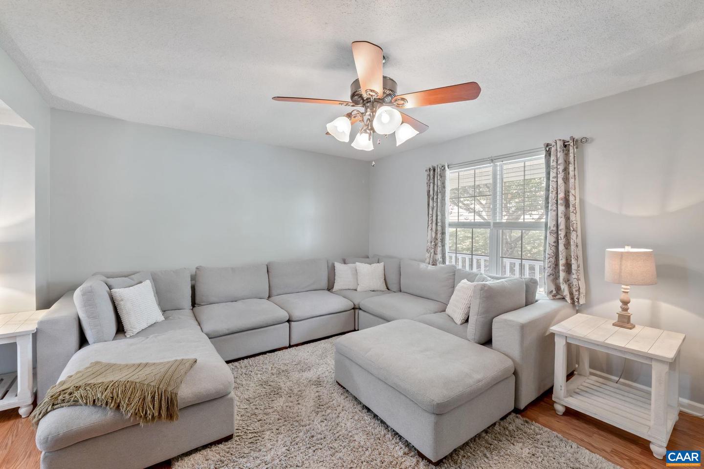 22 SINGING PINES LN, STAUNTON, Virginia 24401, 3 Bedrooms Bedrooms, ,2 BathroomsBathrooms,Residential,For sale,22 SINGING PINES LN,668581 MLS # 668581