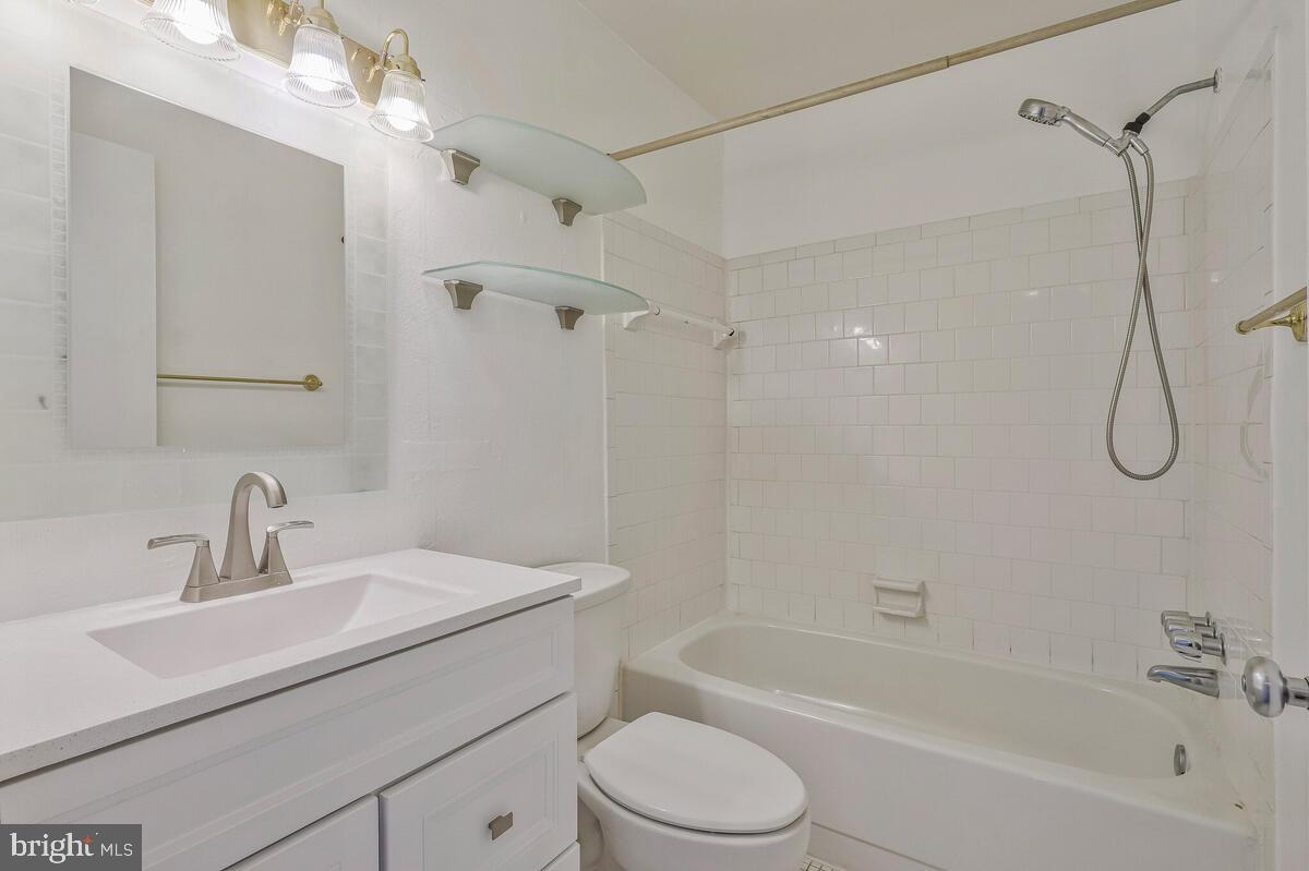 2139 YOUNG ST SE #101, WASHINGTON, District Of Columbia 20020, 2 Bedrooms Bedrooms, ,1 BathroomBathrooms,Residential,For sale,2139 YOUNG ST SE #101,DCDC2162576 MLS # DCDC2162576