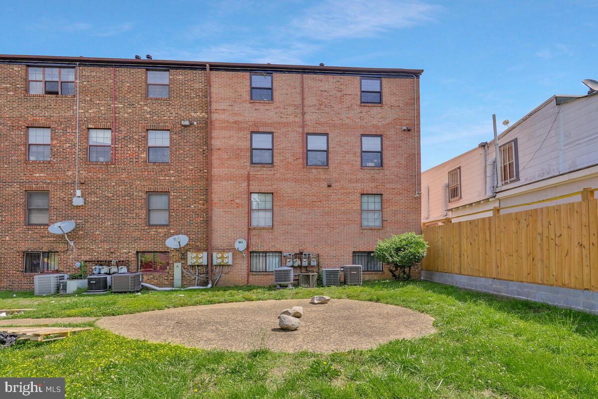 2139 YOUNG ST SE #101, WASHINGTON, District Of Columbia 20020, 2 Bedrooms Bedrooms, ,1 BathroomBathrooms,Residential,For sale,2139 YOUNG ST SE #101,DCDC2162576 MLS # DCDC2162576