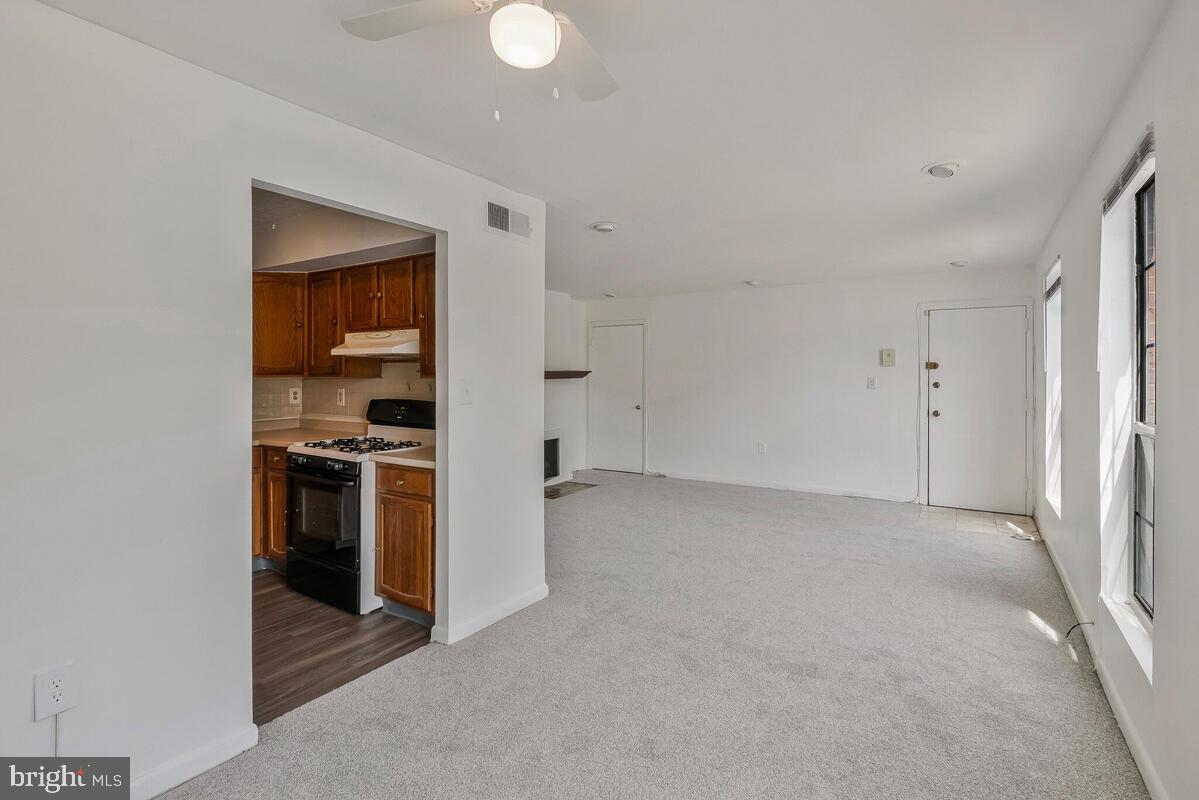 2139 YOUNG ST SE #101, WASHINGTON, District Of Columbia 20020, 2 Bedrooms Bedrooms, ,1 BathroomBathrooms,Residential,For sale,2139 YOUNG ST SE #101,DCDC2162576 MLS # DCDC2162576
