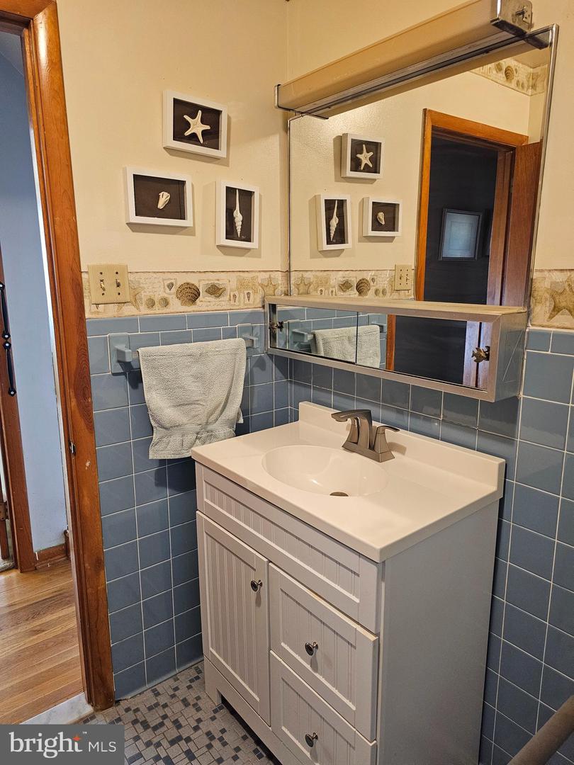 1321 WOODSIDE AVE, FRONT ROYAL, Virginia 22630, 3 Bedrooms Bedrooms, 7 Rooms Rooms,2 BathroomsBathrooms,Residential,For sale,1321 WOODSIDE AVE,VAWR2010696 MLS # VAWR2010696