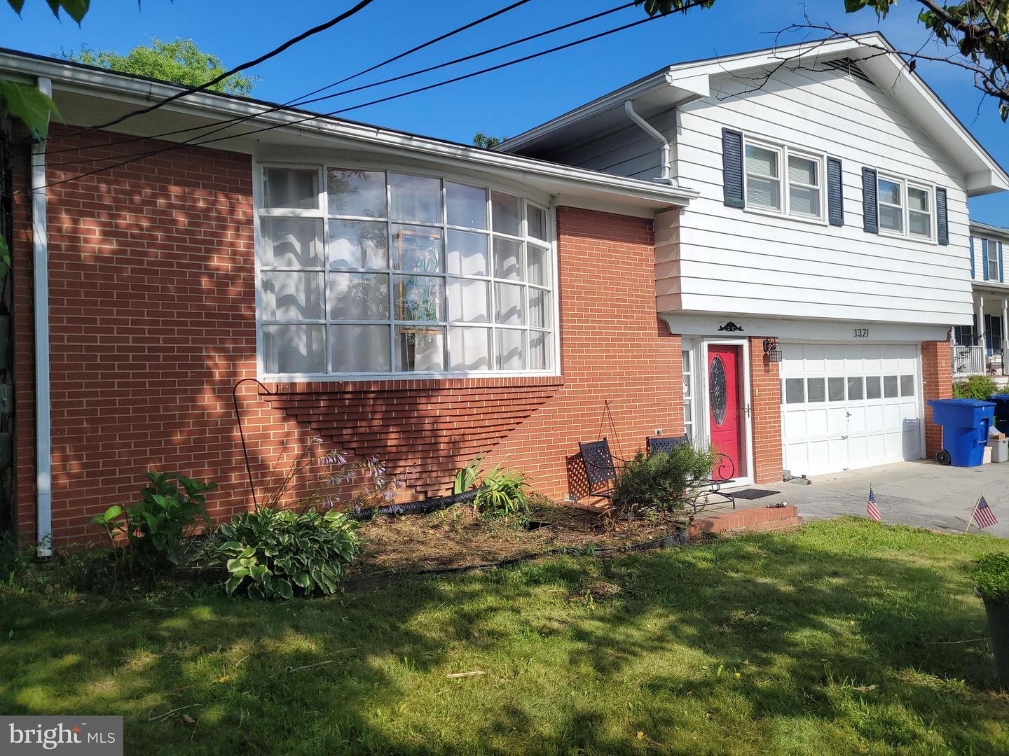 1321 WOODSIDE AVE, FRONT ROYAL, Virginia 22630, 3 Bedrooms Bedrooms, 7 Rooms Rooms,2 BathroomsBathrooms,Residential,For sale,1321 WOODSIDE AVE,VAWR2010696 MLS # VAWR2010696