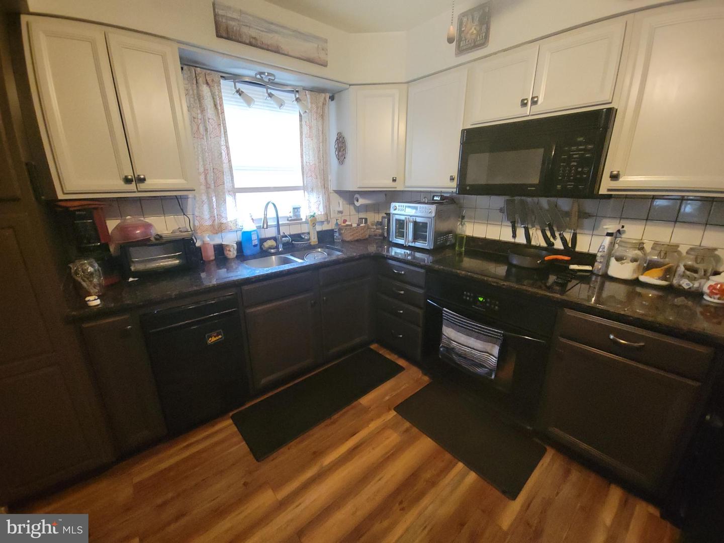 1321 WOODSIDE AVE, FRONT ROYAL, Virginia 22630, 3 Bedrooms Bedrooms, 7 Rooms Rooms,2 BathroomsBathrooms,Residential,For sale,1321 WOODSIDE AVE,VAWR2010696 MLS # VAWR2010696