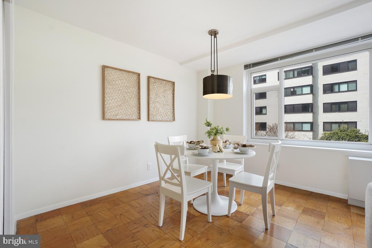 1545 18TH ST NW #303, WASHINGTON, District Of Columbia 20036, 1 Bedroom Bedrooms, ,1 BathroomBathrooms,Residential,For sale,1545 18TH ST NW #303,DCDC2193844 MLS # DCDC2193844