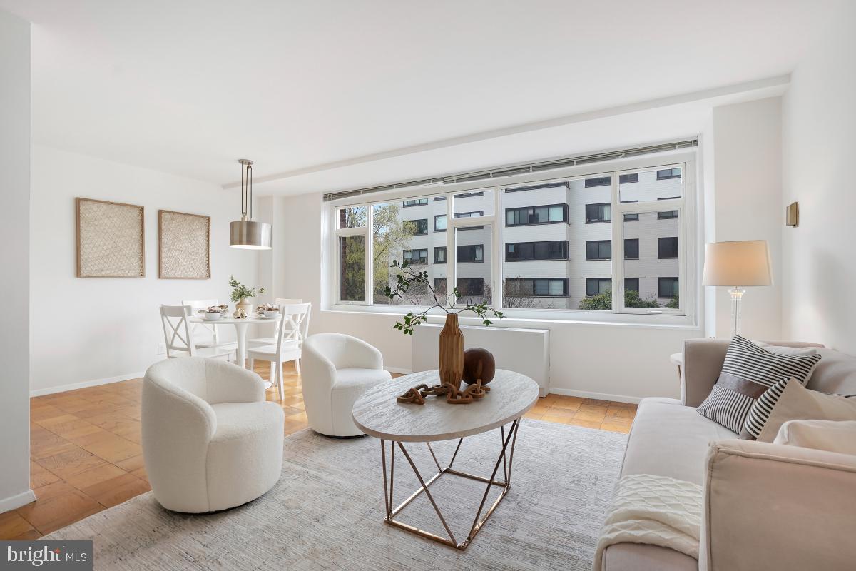 1545 18TH ST NW #303, WASHINGTON, District Of Columbia 20036, 1 Bedroom Bedrooms, ,1 BathroomBathrooms,Residential,For sale,1545 18TH ST NW #303,DCDC2193844 MLS # DCDC2193844