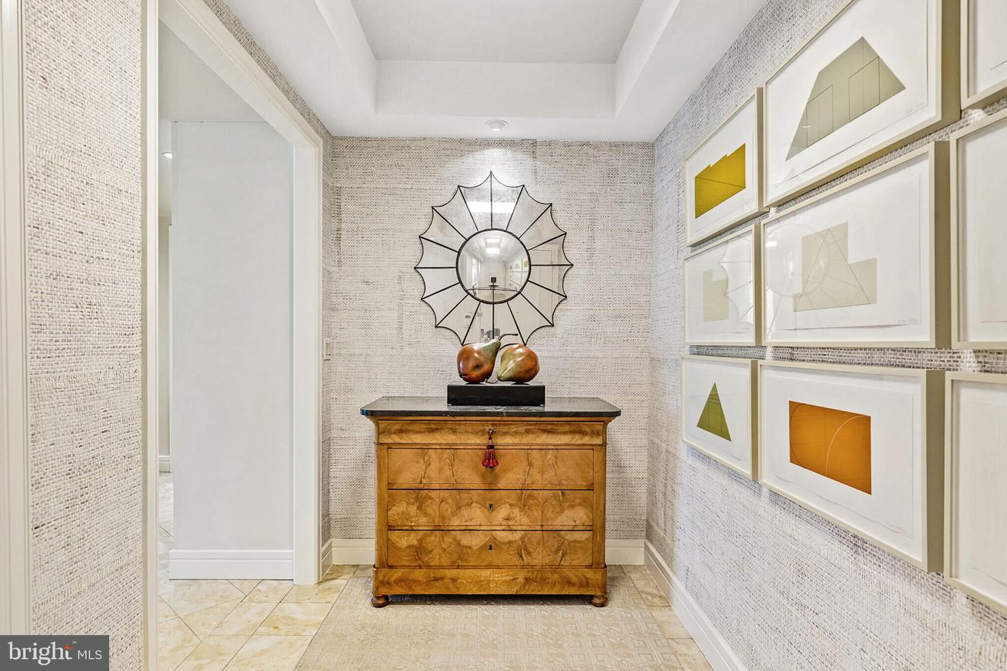 1111 23RD ST NW #4F, WASHINGTON, District Of Columbia 20037, 2 Bedrooms Bedrooms, ,2 BathroomsBathrooms,Residential,For sale,1111 23RD ST NW #4F,DCDC2204732 MLS # DCDC2204732