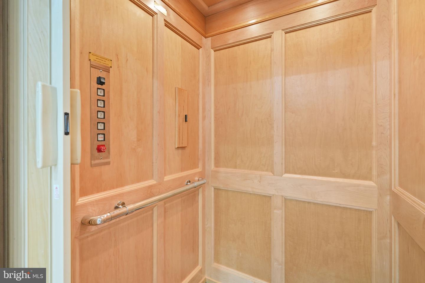 2807 CHESTERFIELD PL NW, WASHINGTON, District Of Columbia 20008, 5 Bedrooms Bedrooms, ,5 BathroomsBathrooms,Residential,For sale,2807 CHESTERFIELD PL NW,DCDC2205012 MLS # DCDC2205012