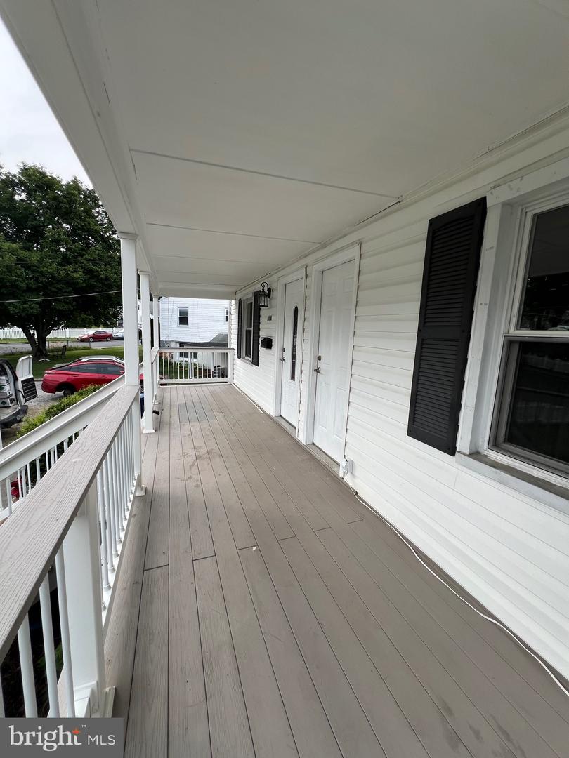 2408 FAIRHAVEN AVE, ALEXANDRIA, Virginia 22303, 6 Bedrooms Bedrooms, ,3 BathroomsBathrooms,Residential,For sale,2408 FAIRHAVEN AVE,VAFX2247944 MLS # VAFX2247944