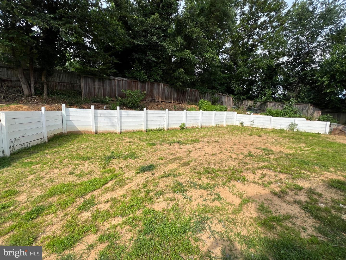 2408 FAIRHAVEN AVE, ALEXANDRIA, Virginia 22303, 6 Bedrooms Bedrooms, ,3 BathroomsBathrooms,Residential,For sale,2408 FAIRHAVEN AVE,VAFX2247944 MLS # VAFX2247944