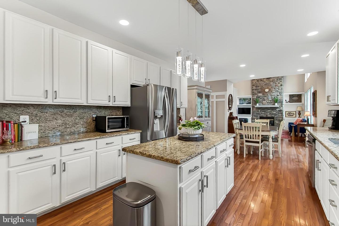 6679 HANSON LN, LORTON, Virginia 22079, 5 Bedrooms Bedrooms, ,3 BathroomsBathrooms,Residential,For sale,6679 HANSON LN,VAFX2257418 MLS # VAFX2257418