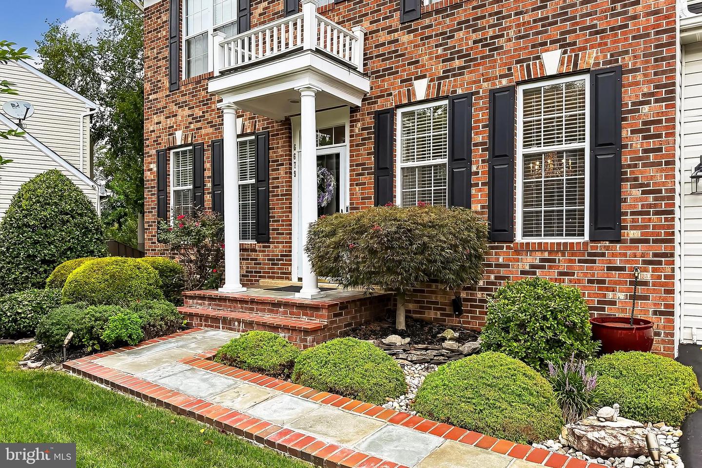 6679 HANSON LN, LORTON, Virginia 22079, 5 Bedrooms Bedrooms, ,3 BathroomsBathrooms,Residential,For sale,6679 HANSON LN,VAFX2257418 MLS # VAFX2257418