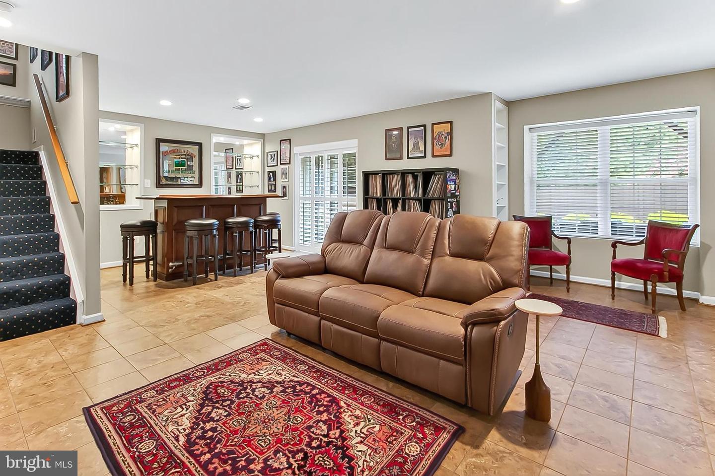 6679 HANSON LN, LORTON, Virginia 22079, 5 Bedrooms Bedrooms, ,3 BathroomsBathrooms,Residential,For sale,6679 HANSON LN,VAFX2257418 MLS # VAFX2257418
