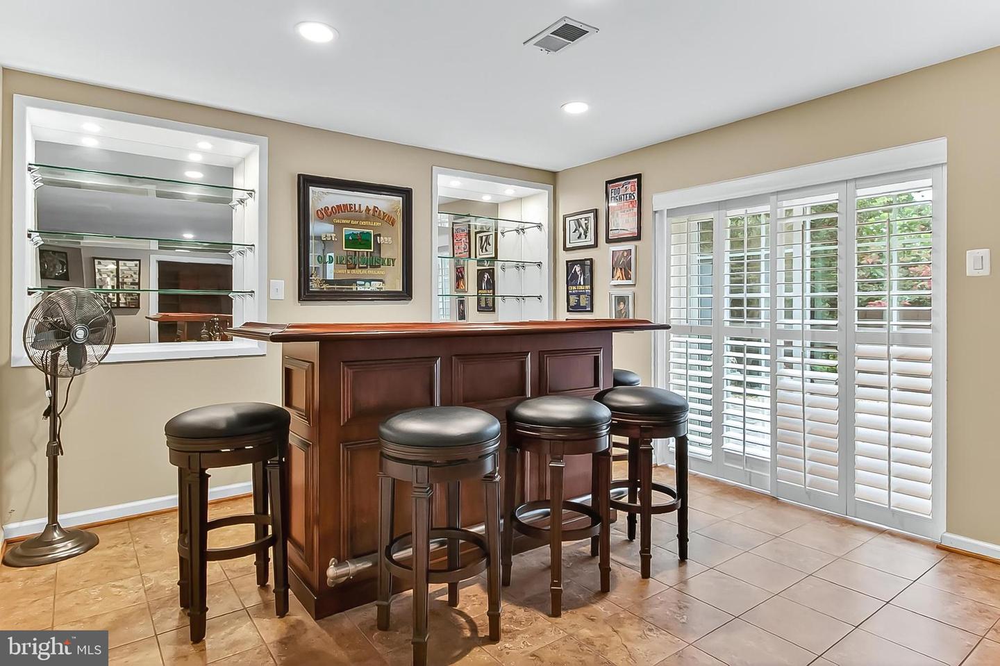 6679 HANSON LN, LORTON, Virginia 22079, 5 Bedrooms Bedrooms, ,3 BathroomsBathrooms,Residential,For sale,6679 HANSON LN,VAFX2257418 MLS # VAFX2257418