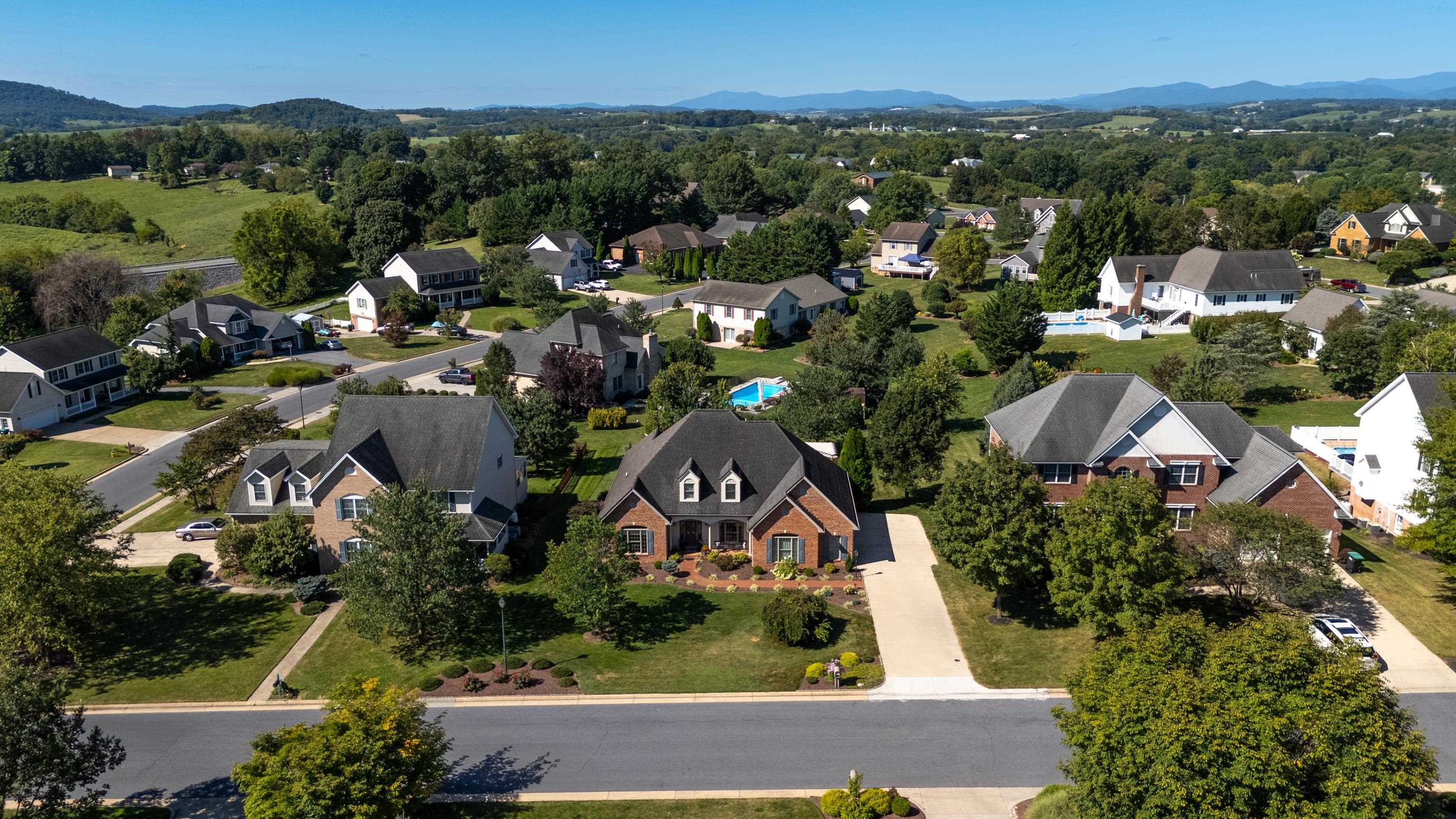 107 WHEATLAND DR, BRIDGEWATER, Virginia 22812, 4 Bedrooms Bedrooms, ,3 BathroomsBathrooms,Residential,Quick Property,107 WHEATLAND DR,668590 MLS # 668590